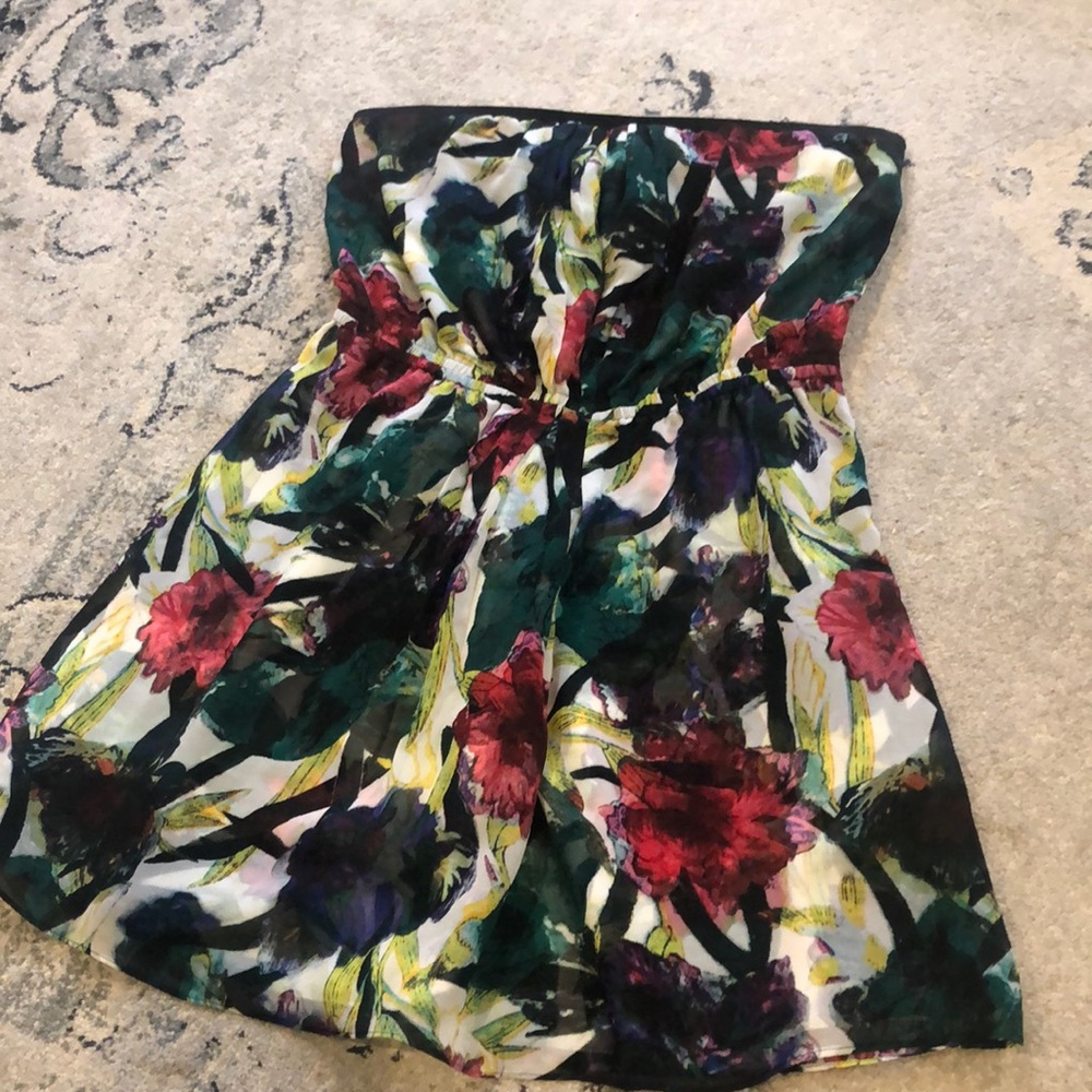 Rachel Roy Colorful Strapless!